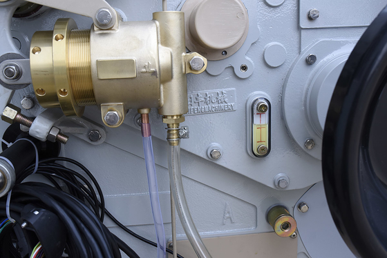 3.7KW एयर जेट वूम्स 1000RPM सिंगल नोजल हाई स्पीड बुनाई मशीन