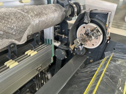 सिंगल पंप फैब्रिक बुनाई मशीन 190cm 1200 RPM वाटर जेट बुनाई मशीन