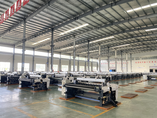 170 सेमी कपड़ा बुनाई मशीन 1000 आरपीएम कपड़ा उच्च गति जल जेट loom